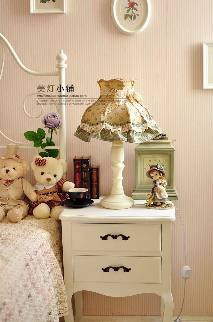 Прикроватный светильник U.S. light Shop Прикроватный светильник U.S. light Shop