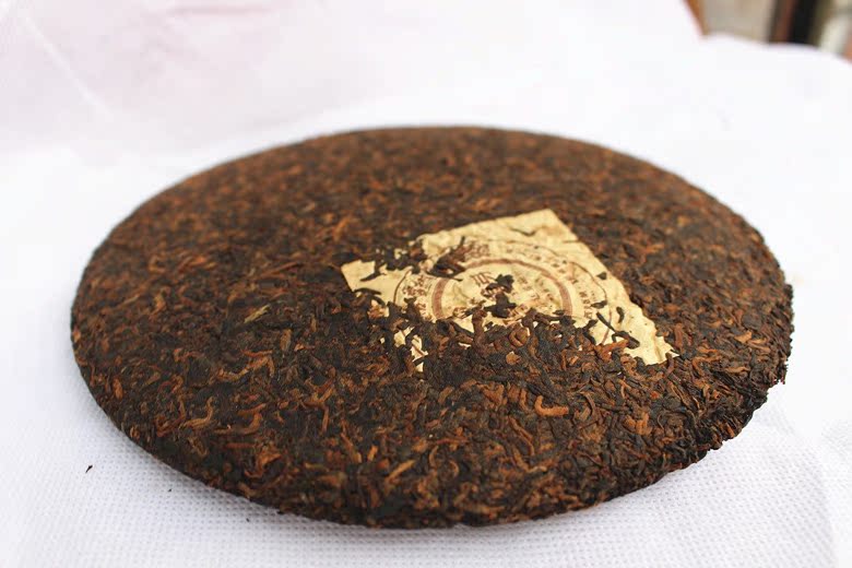 普洱茶熟茶班章金芽2005年熟茶500年千年古树